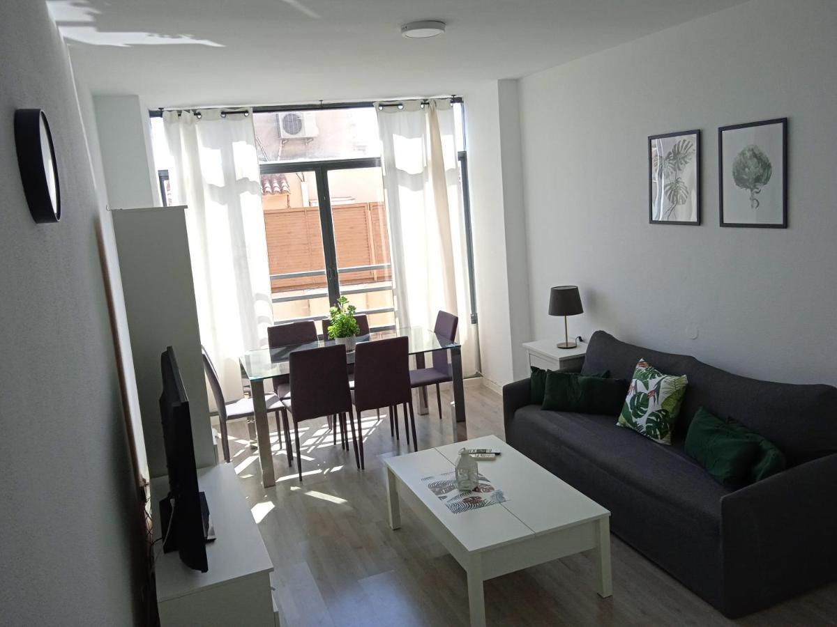 Apartamento Con Encanto 'Larios Luxy' Apartment Malaga Bagian luar foto