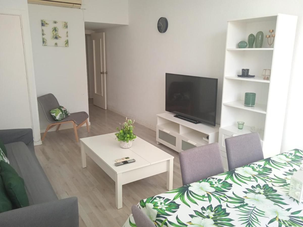 Apartamento Con Encanto 'Larios Luxy' Apartment Malaga Bagian luar foto