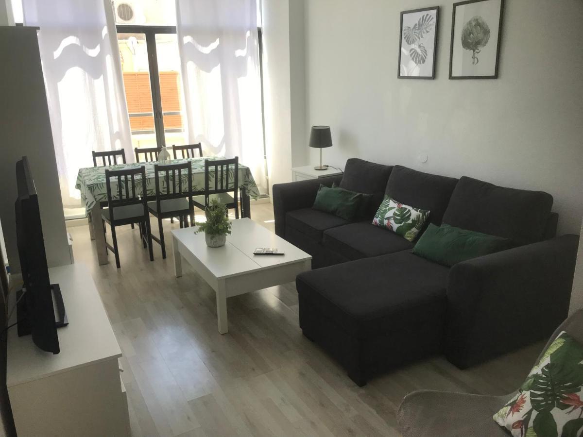 Apartamento Con Encanto 'Larios Luxy' Apartment Malaga Bagian luar foto
