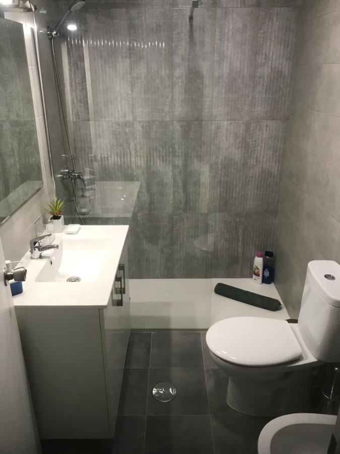 Apartamento Con Encanto 'Larios Luxy' Apartment Malaga Bagian luar foto