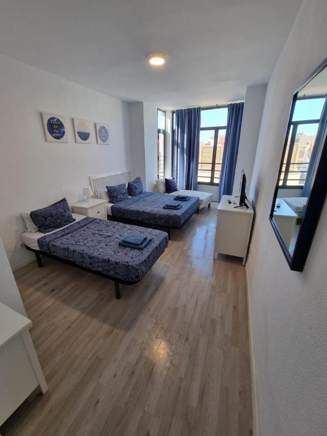 Apartamento Con Encanto 'Larios Luxy' Apartment Malaga Bagian luar foto